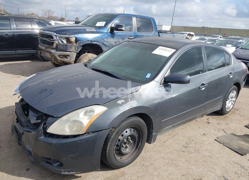 Photo 2 of 2010 Nissan Altima 2.5 S (VIN 1N4AL2AP9AN545210)