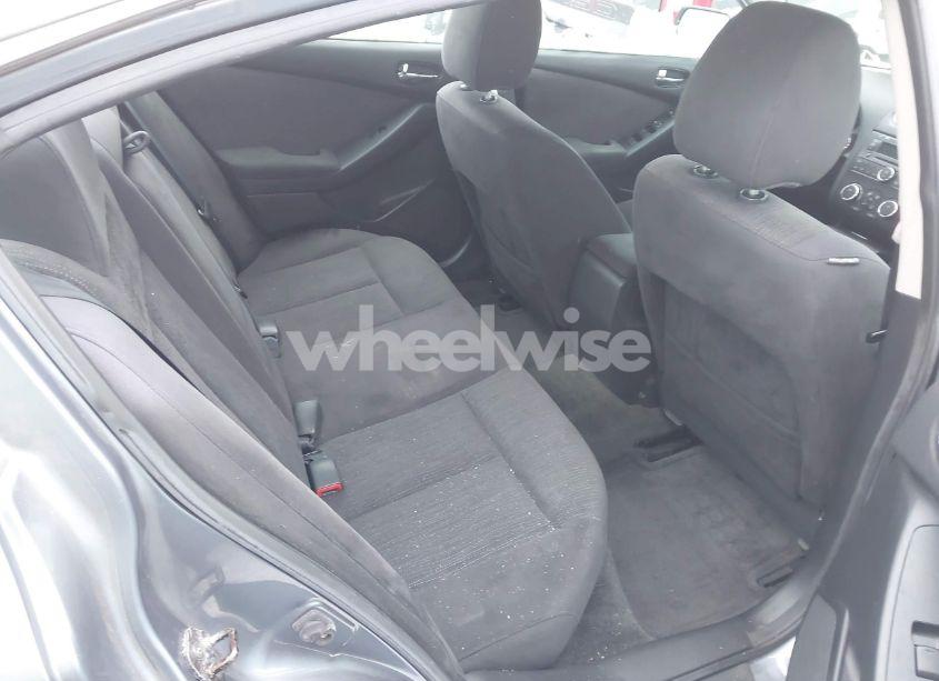 Photo 8 of 2010 Nissan Altima 2.5 S (VIN 1N4AL2AP9AN553212)