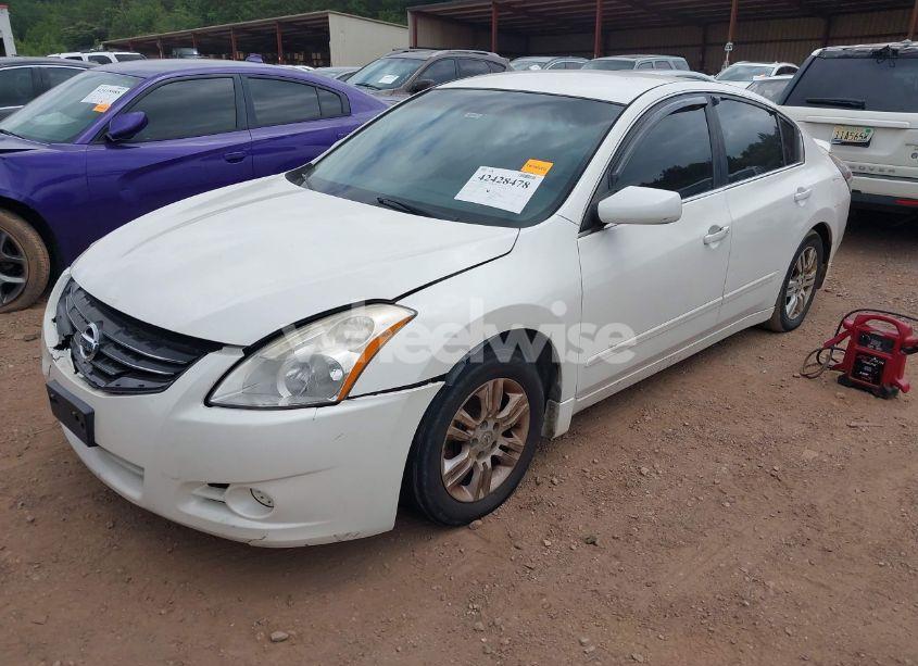 Photo 2 of 2011 Nissan Altima 2.5 S (VIN 1N4AL2AP9BC112807)