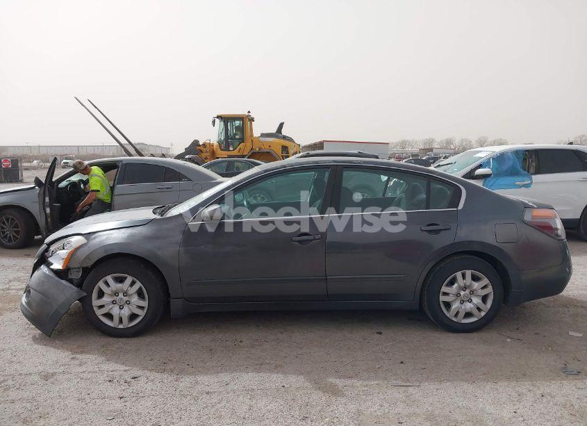 Photo 14 of 2011 Nissan Altima 2.5 S (VIN 1N4AL2AP9BC125752)