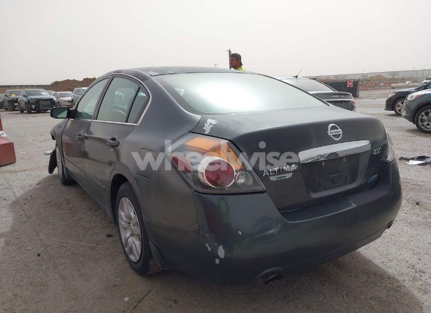 Photo 3 of 2011 Nissan Altima 2.5 S (VIN 1N4AL2AP9BC125752)