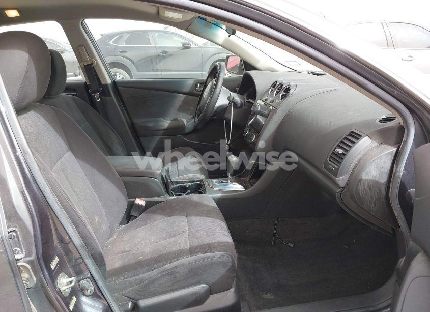 Photo 5 of 2011 Nissan Altima 2.5 S (VIN 1N4AL2AP9BC125752)