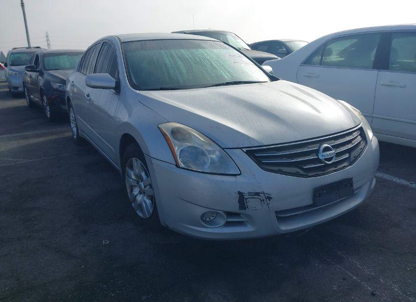 2011 Nissan Altima 2.5 S (VIN 1N4AL2AP9BC138579) main photo