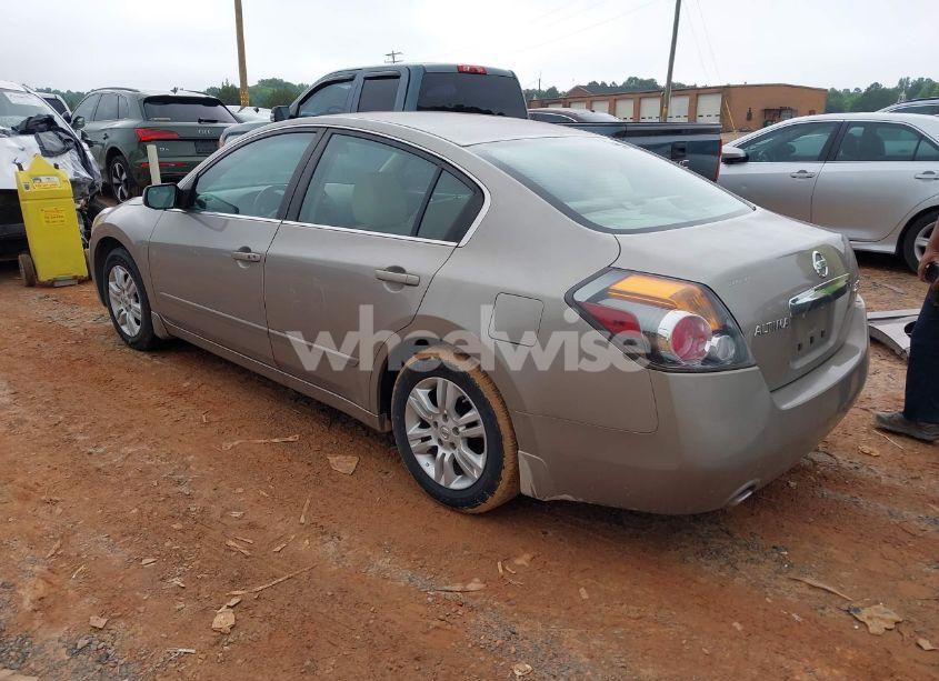 Photo 3 of 2011 Nissan Altima 2.5 S (VIN 1N4AL2AP9BC160601)