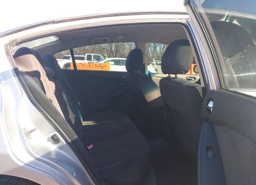 Photo 8 of 2011 Nissan Altima 2.5 S (VIN 1N4AL2AP9BC164731)