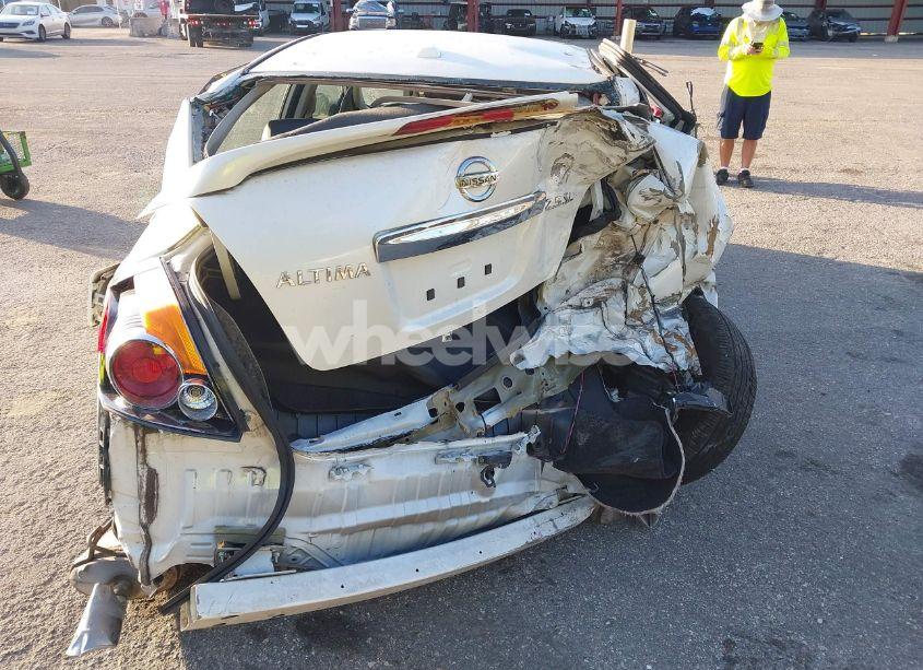 Photo 15 of 2011 Nissan Altima 2.5 S (VIN 1N4AL2AP9BN400640)