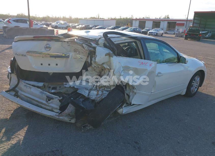 Photo 4 of 2011 Nissan Altima 2.5 S (VIN 1N4AL2AP9BN400640)