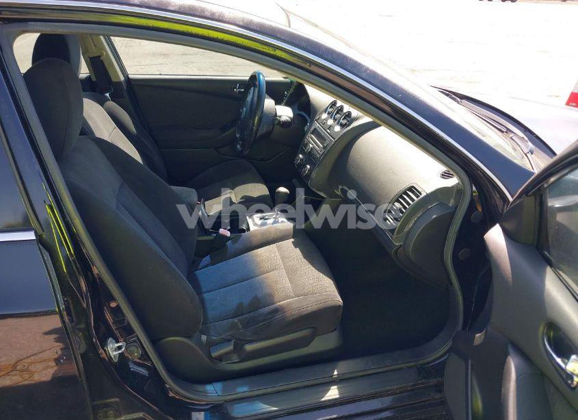 Photo 5 of 2011 Nissan Altima 2.5 S (VIN 1N4AL2AP9BN402081)