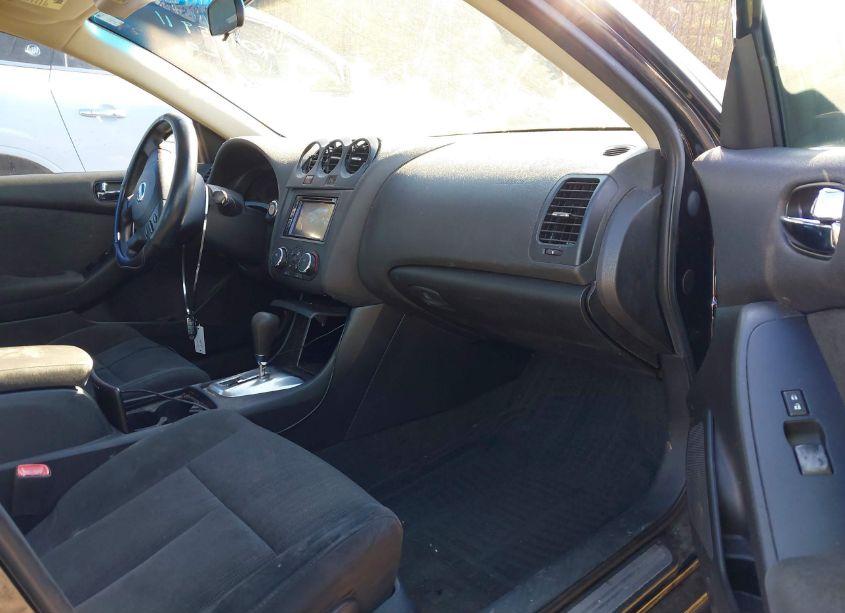 Photo 5 of 2011 Nissan Altima 2.5 S (VIN 1N4AL2AP9BN413226)