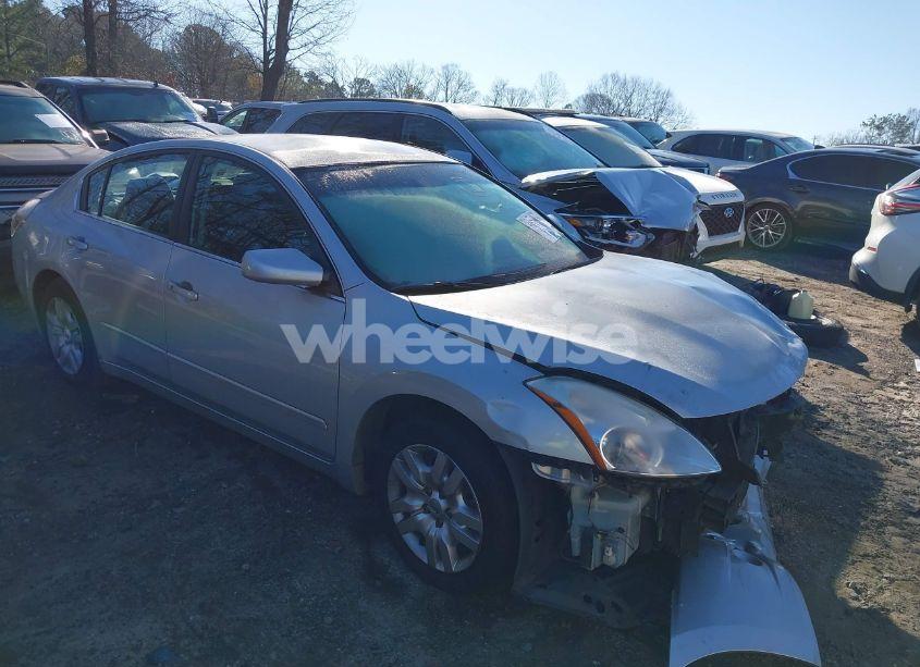 2011 Nissan Altima 2.5 S (VIN 1N4AL2AP9BN419124) main photo