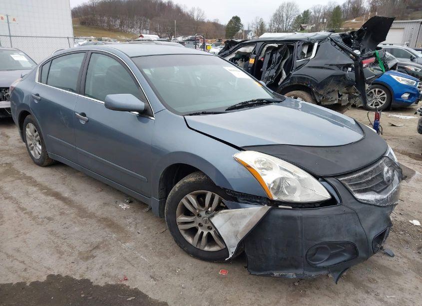 2011 Nissan Altima 2.5 S (VIN 1N4AL2AP9BN434352) main photo