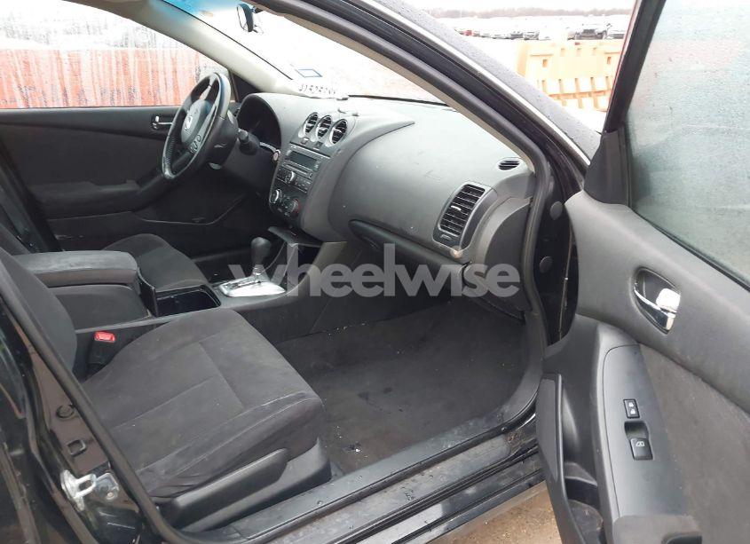 Photo 5 of 2011 Nissan Altima 2.5 S (VIN 1N4AL2AP9BN483003)