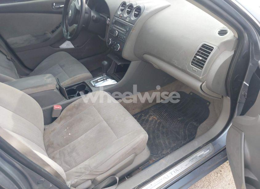 Photo 5 of 2011 Nissan Altima 2.5 S (VIN 1N4AL2AP9BN509566)