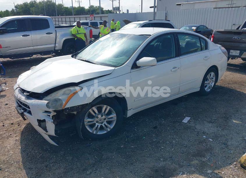 Photo 2 of 2012 Nissan Altima 2.5 S (VIN 1N4AL2AP9CC204100)