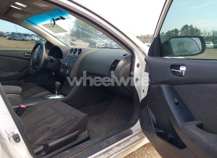 Photo 5 of 2012 Nissan Altima 2.5 S (VIN 1N4AL2AP9CN486257)