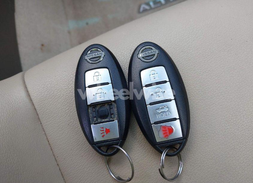 Photo 11 of 2010 Nissan Altima 2.5 S (VIN 1N4AL2APXAC137102)