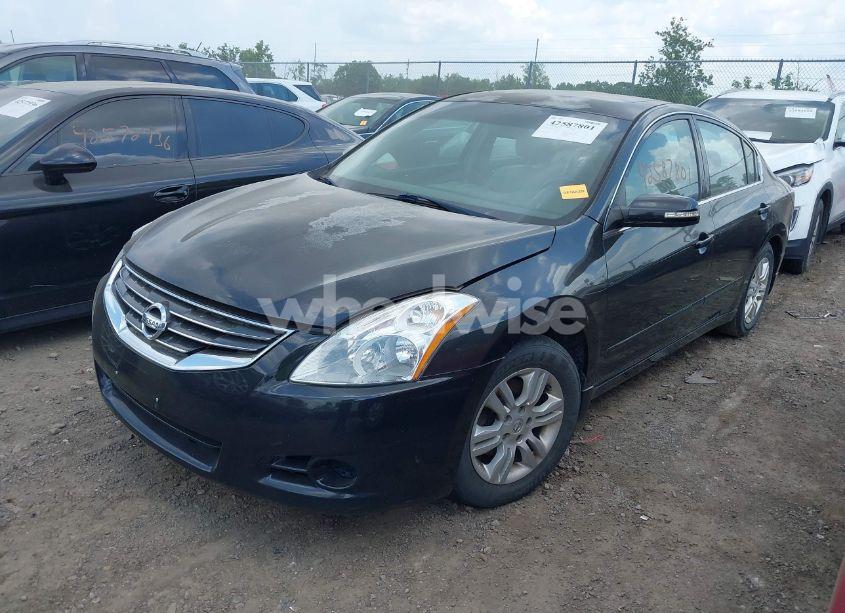Photo 2 of 2010 Nissan Altima 2.5 S (VIN 1N4AL2APXAC137102)