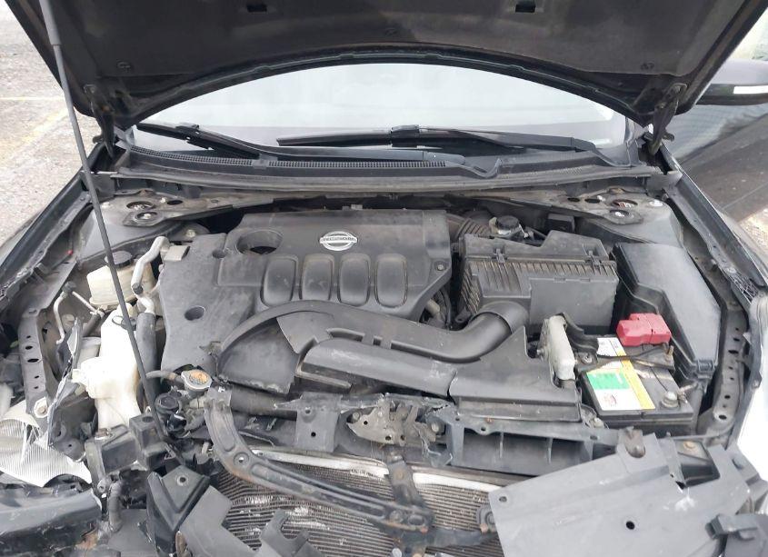 Photo 10 of 2010 Nissan Altima 2.5 S (VIN 1N4AL2APXAC170102)