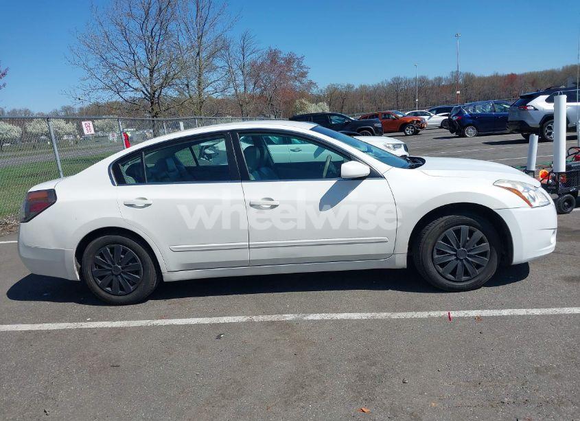 Photo 13 of 2010 Nissan Altima 2.5 (VIN 1N4AL2APXAC178474)