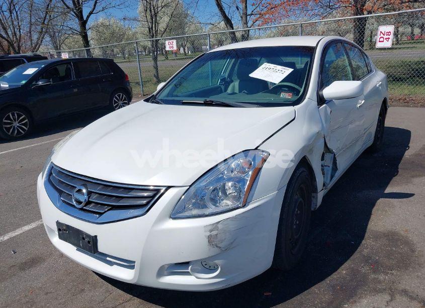 Photo 2 of 2010 Nissan Altima 2.5 (VIN 1N4AL2APXAC178474)