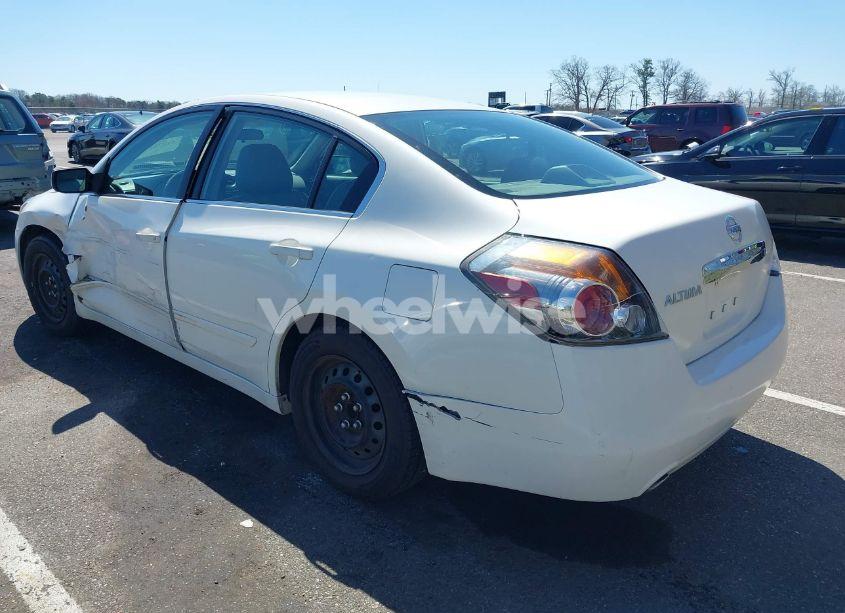 Photo 3 of 2010 Nissan Altima 2.5 (VIN 1N4AL2APXAC178474)