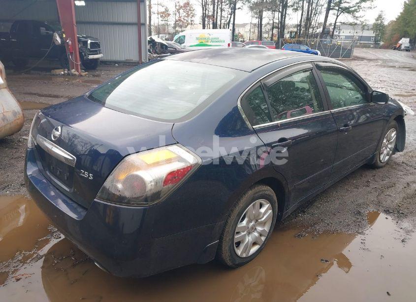 Photo 4 of 2010 Nissan Altima 2.5 S (VIN 1N4AL2APXAN400449)