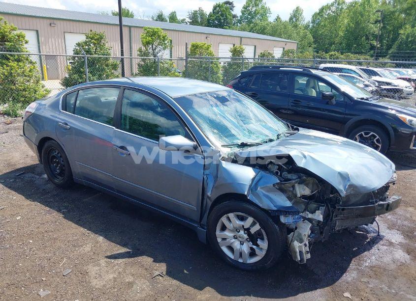 2010 Nissan Altima 2.5 S (VIN 1N4AL2APXAN404260) main photo