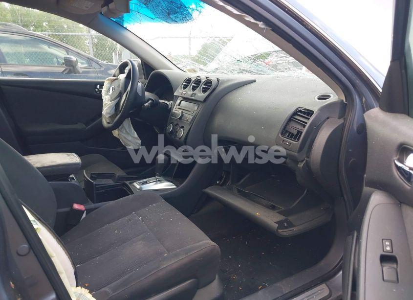 Photo 5 of 2010 Nissan Altima 2.5 S (VIN 1N4AL2APXAN404260)