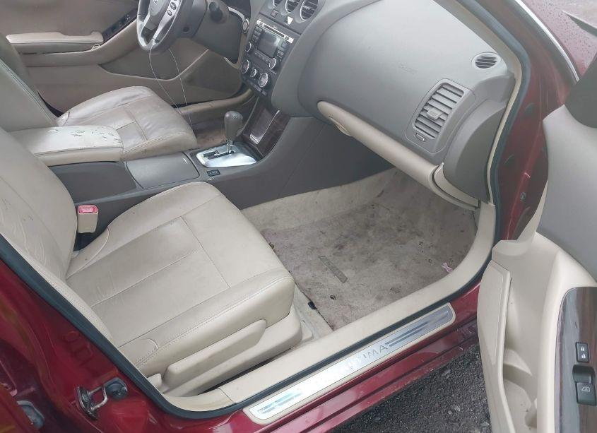 Photo 5 of 2010 Nissan Altima 2.5 S (VIN 1N4AL2APXAN426369)