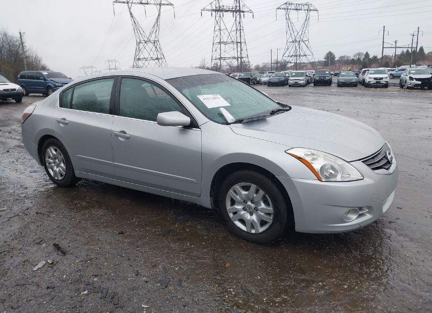 2010 Nissan Altima 2.5 (VIN 1N4AL2APXAN449165) main photo