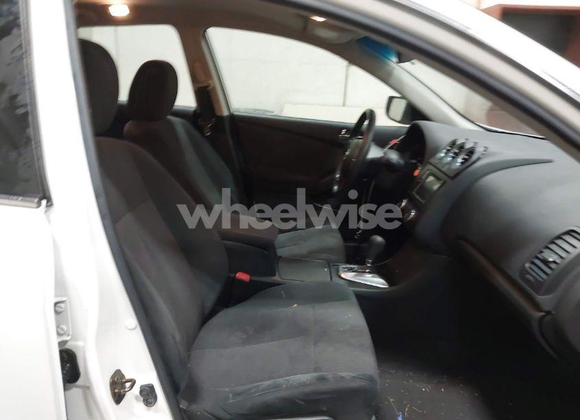 Photo 5 of 2010 Nissan Altima 2.5 S (VIN 1N4AL2APXAN450820)