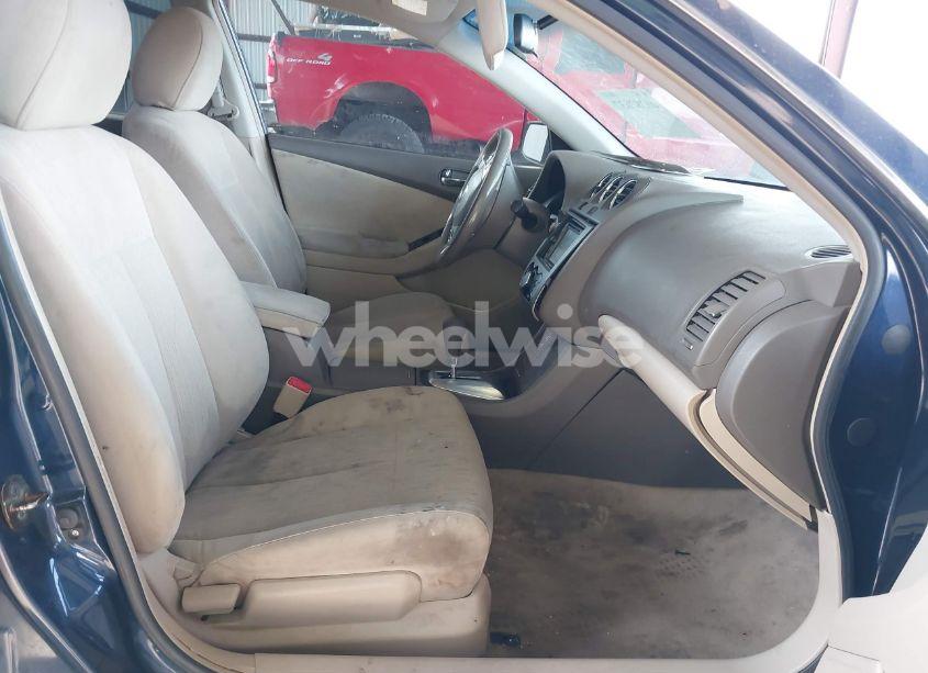 Photo 5 of 2010 Nissan Altima 2.5 S (VIN 1N4AL2APXAN469495)