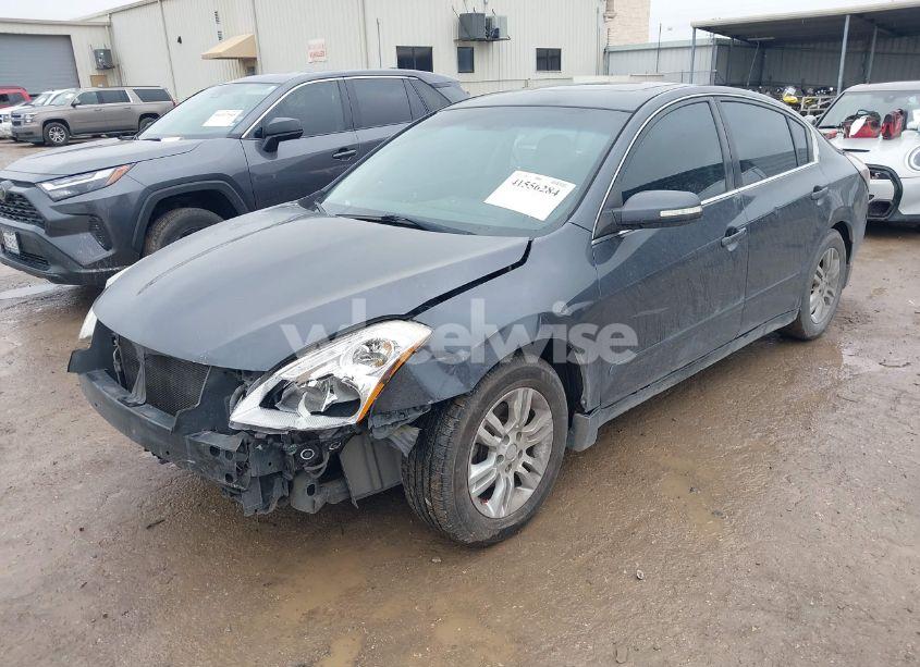 Photo 2 of 2010 Nissan Altima 2.5 S (VIN 1N4AL2APXAN481517)