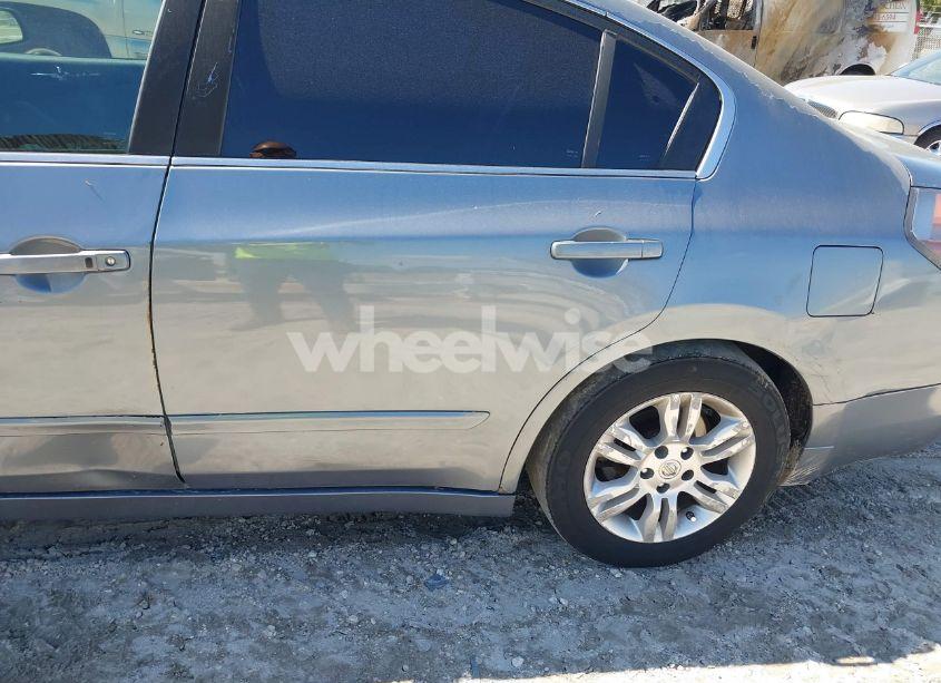 Photo 13 of 2010 Nissan Altima 2.5 S (VIN 1N4AL2APXAN489181)