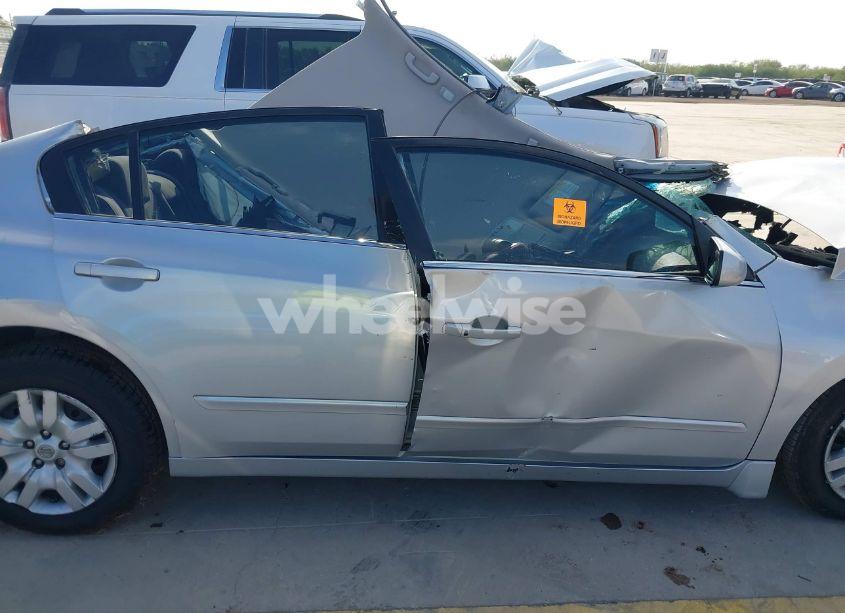 Photo 13 of 2010 Nissan Altima 2.5 S (VIN 1N4AL2APXAN544552)