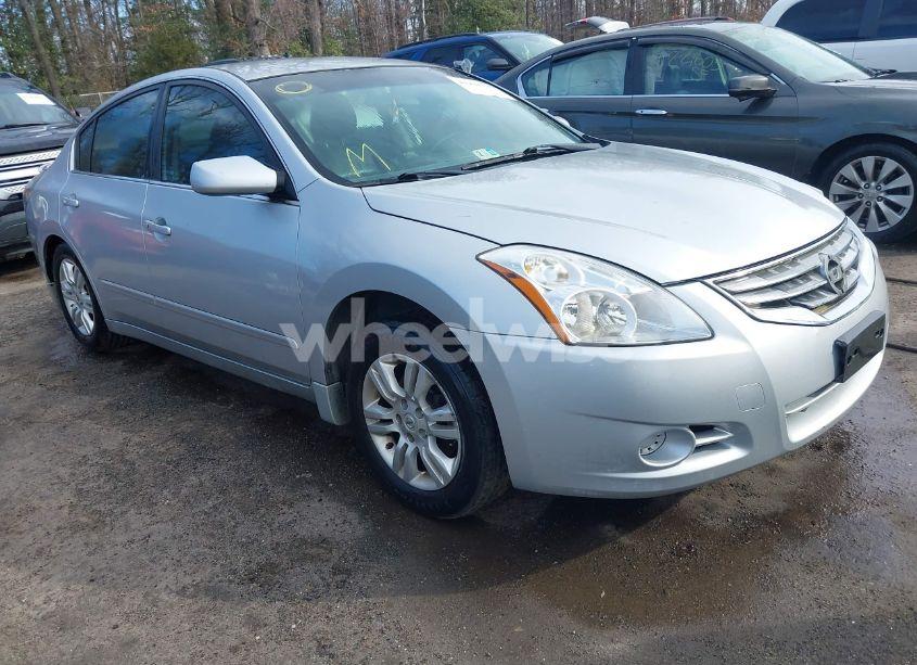 2010 Nissan Altima 2.5 S (VIN 1N4AL2APXAN562937) main photo