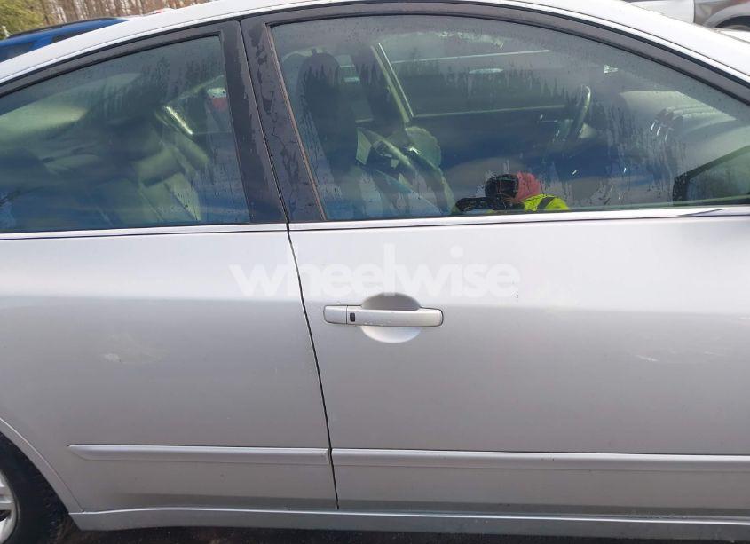 Photo 13 of 2010 Nissan Altima 2.5 S (VIN 1N4AL2APXAN562937)