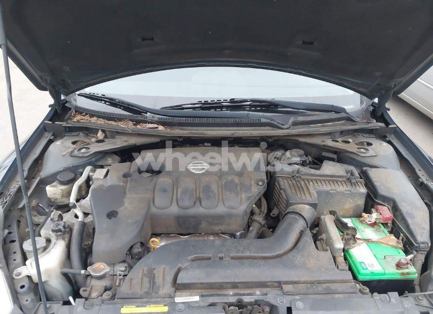 Photo 10 of 2011 Nissan Altima 2.5 S (VIN 1N4AL2APXBC107552)