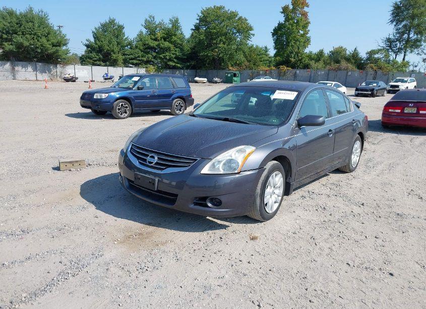 Photo 2 of 2011 Nissan Altima 2.5 S (VIN 1N4AL2APXBC142592)