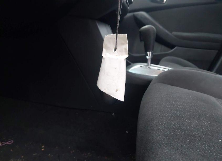 Photo 11 of 2011 Nissan Altima 2.5 S (VIN 1N4AL2APXBC147162)