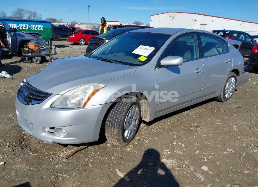 Photo 2 of 2011 Nissan Altima 2.5 S (VIN 1N4AL2APXBC164768)