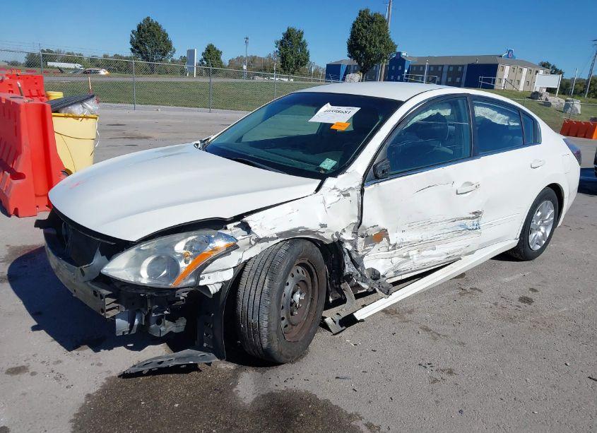 Photo 2 of 2011 Nissan Altima 2.5 S (VIN 1N4AL2APXBC180534)