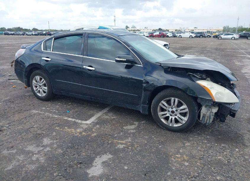2011 Nissan Altima 2.5 S (VIN 1N4AL2APXBN402249) main photo