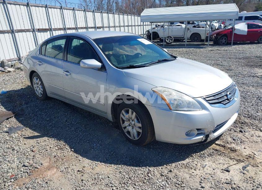 2011 Nissan Altima 2.5 S (VIN 1N4AL2APXBN416846) main photo