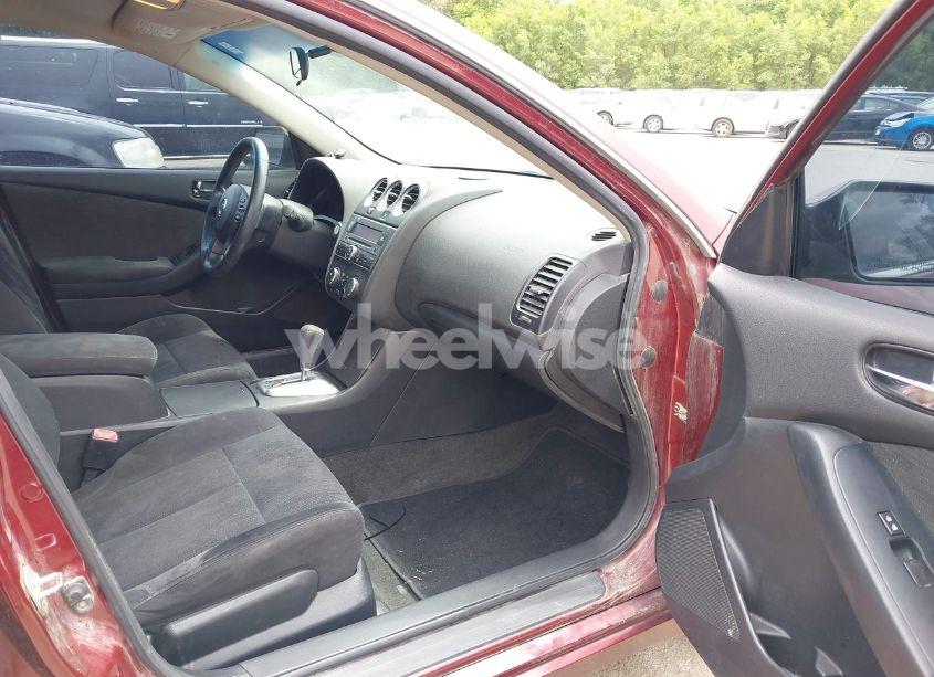 Photo 5 of 2011 Nissan Altima 2.5 S (VIN 1N4AL2APXBN422579)