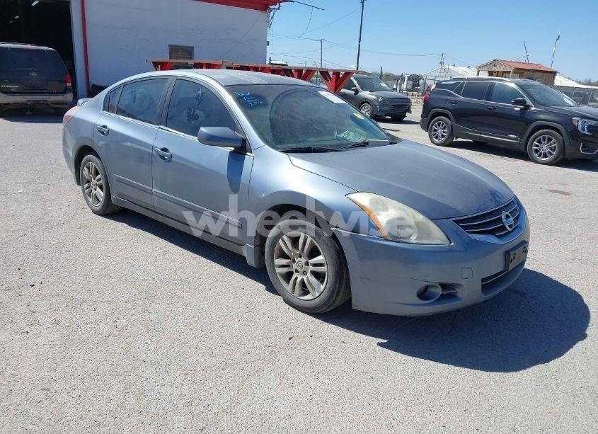 2011 Nissan Altima 2.5 S (VIN 1N4AL2APXBN442816) main photo