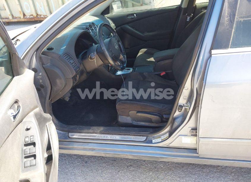 Photo 13 of 2011 Nissan Altima 2.5 S (VIN 1N4AL2APXBN442816)