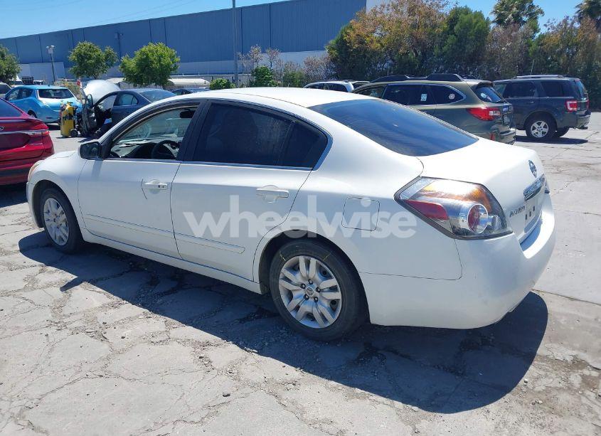 Photo 3 of 2011 Nissan Altima 2.5 S (VIN 1N4AL2APXBN447711)