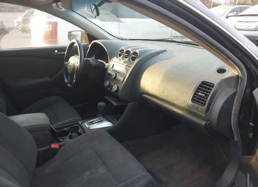 Photo 5 of 2011 Nissan Altima 2.5 S (VIN 1N4AL2APXBN452875)