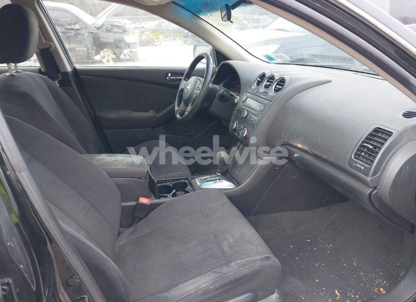 Photo 5 of 2011 Nissan Altima 2.5 S (VIN 1N4AL2APXBN453461)